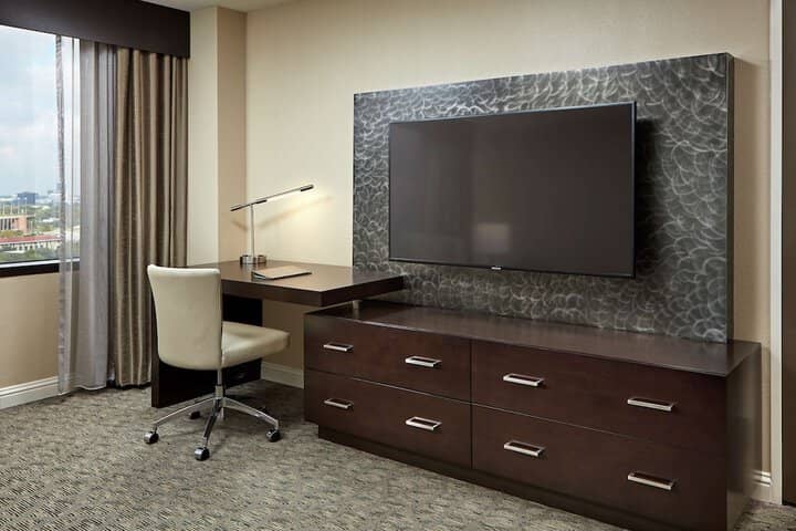 Room 11 of 55