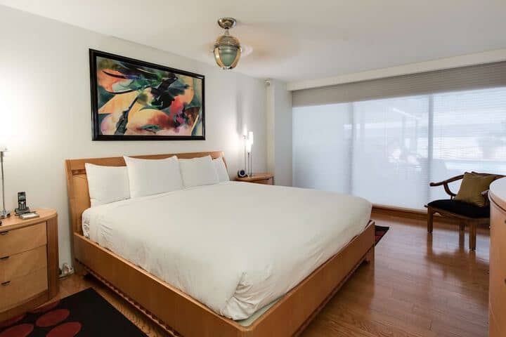 Room 16 of 55